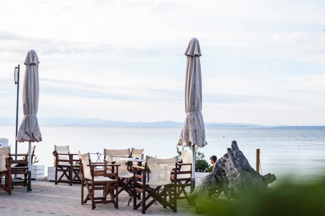 Xenios Hotel Пефкохори Екстериор снимка